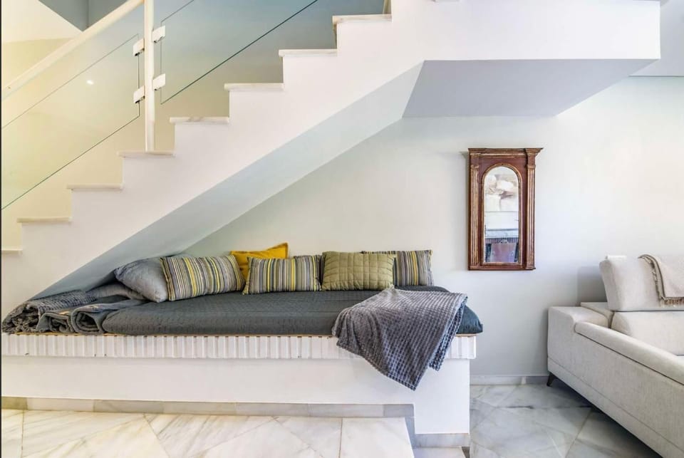 Property building, Living room