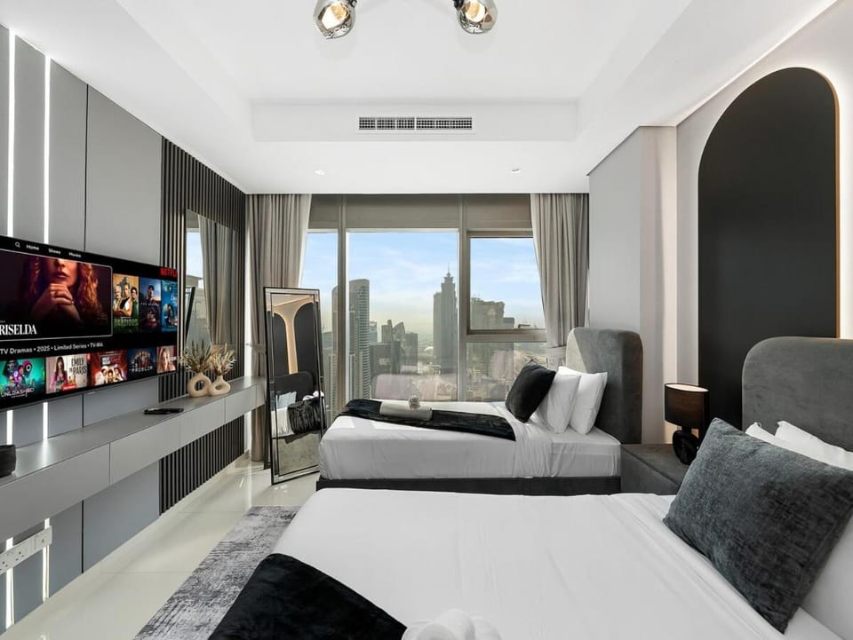 Bed, TV and multimedia, Balcony/Terrace, Bedroom, air conditioner