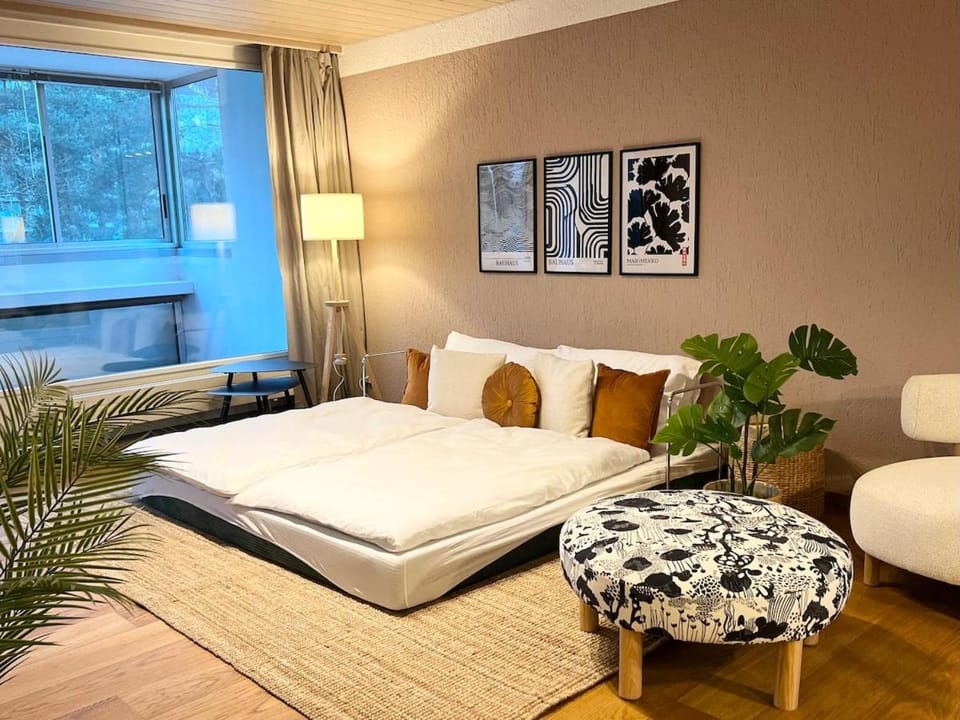Bed, Photo of the whole room