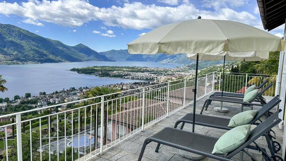 Villa Grande Dame by Fewotessin House in Locarno