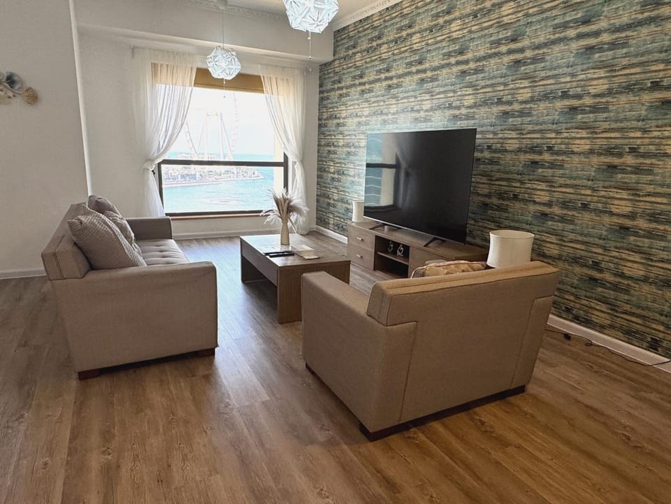 Property building, Area and facilities