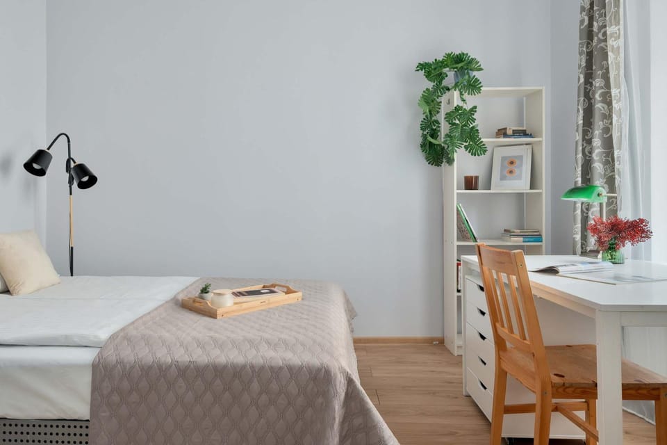 Bed, Photo of the whole room, Bedroom