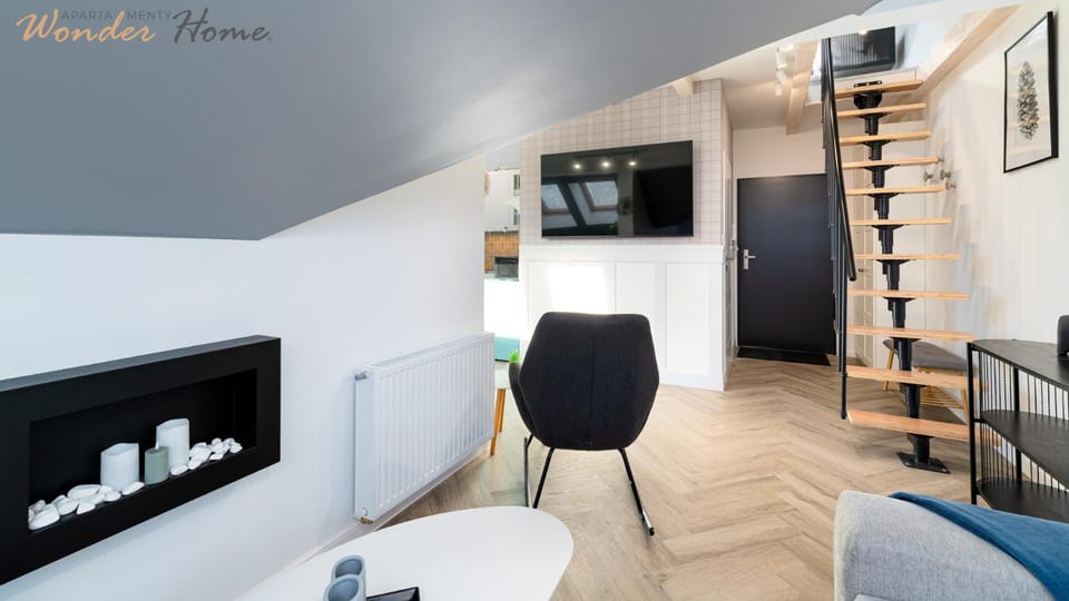TV and multimedia, Seating area