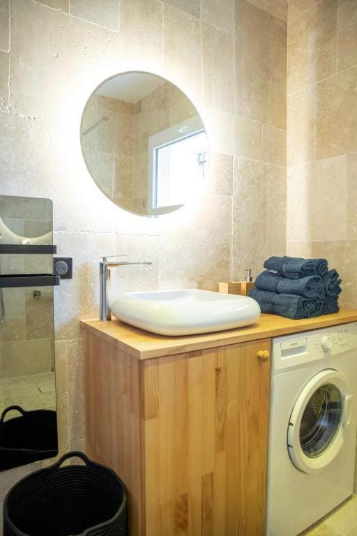 New - Appartement ou Studio Vieil Antibes Apartment in Antibes