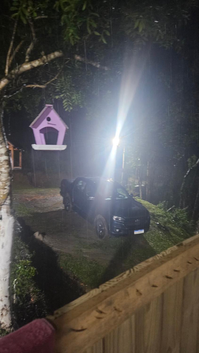 Sitio na praia House in Florianopolis