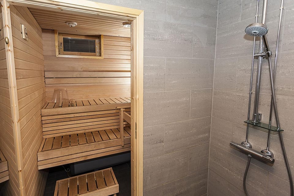 Shower, Sauna, Bathroom