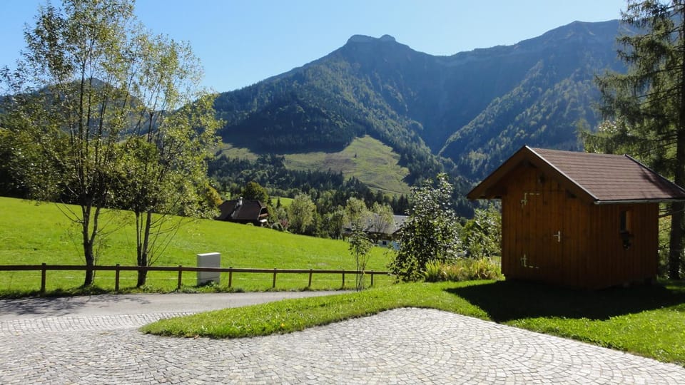 Facade/entrance, Natural landscape, On site