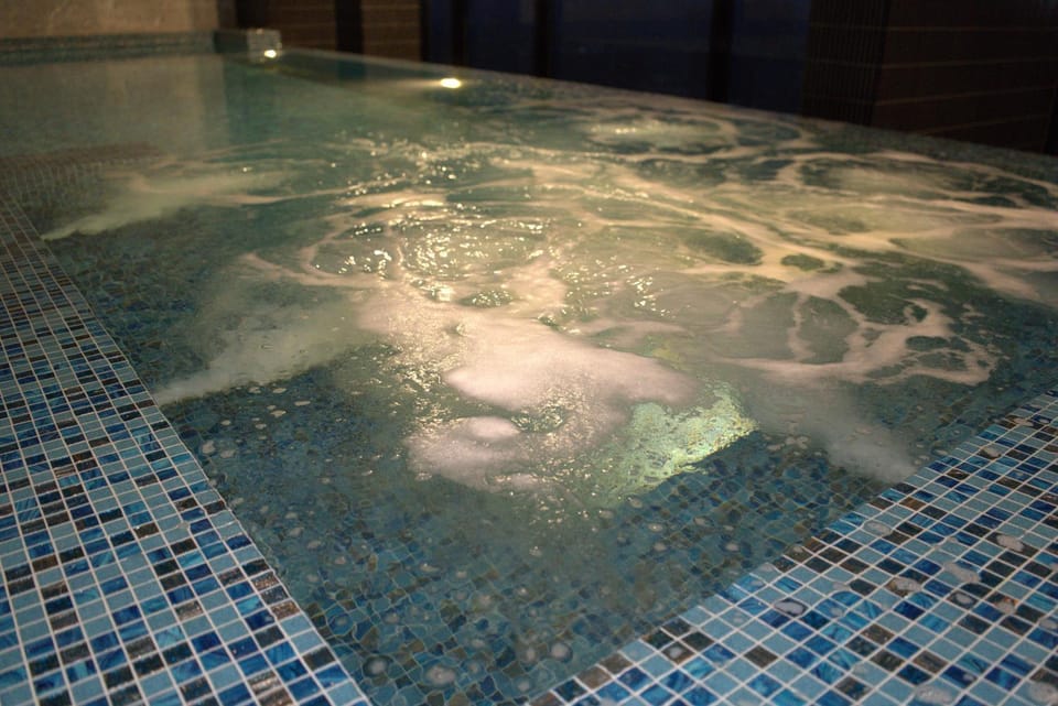 Hot Tub, Spa and wellness centre/facilities, Pool view, Swimming pool, Swimming pool