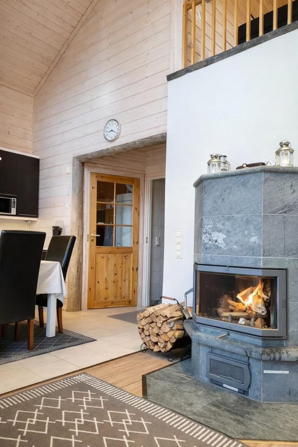 Northern Lights Lodge House in Lapland