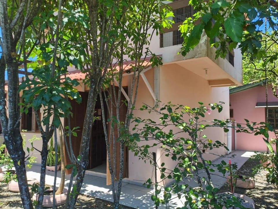 Casa de Praia em Itapoá-SC House in State of Santa Catarina