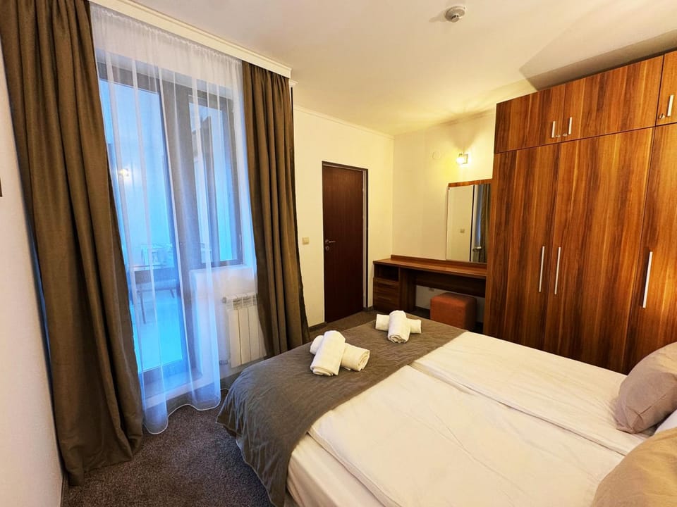 Bed, Photo of the whole room, Bedroom, towels, wardrobe