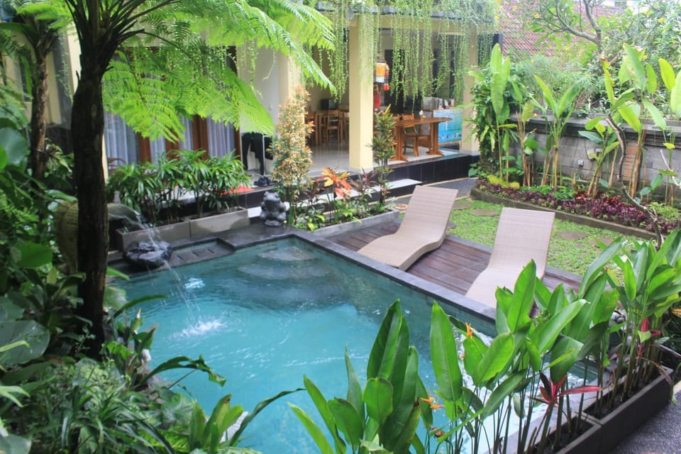 Pool view, Swimming pool