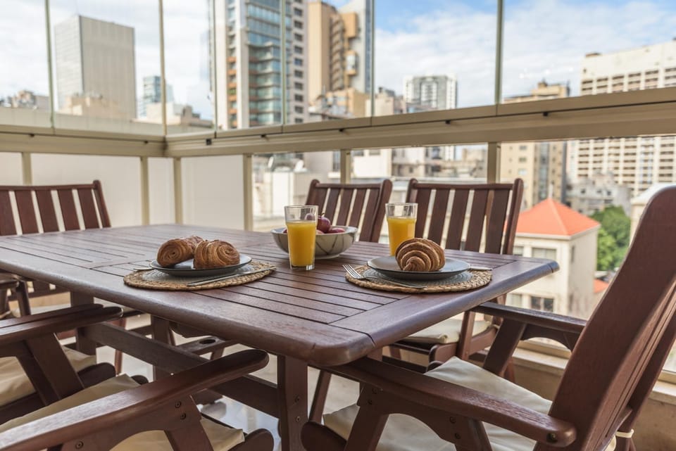 Balcony/Terrace, City view