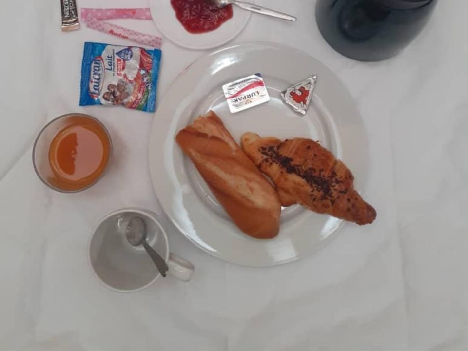 Food and drinks, Breakfast, Continental breakfast, Drinks