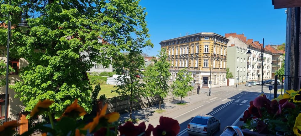 Street view, Location