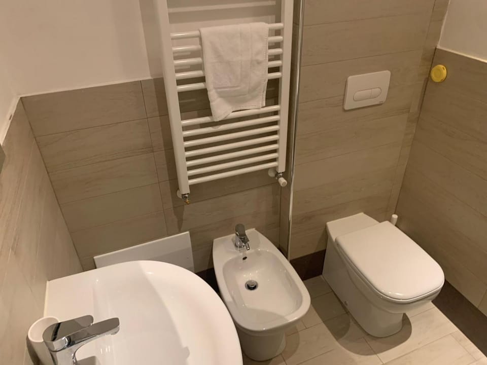 Bathroom, Other, Decorative detail