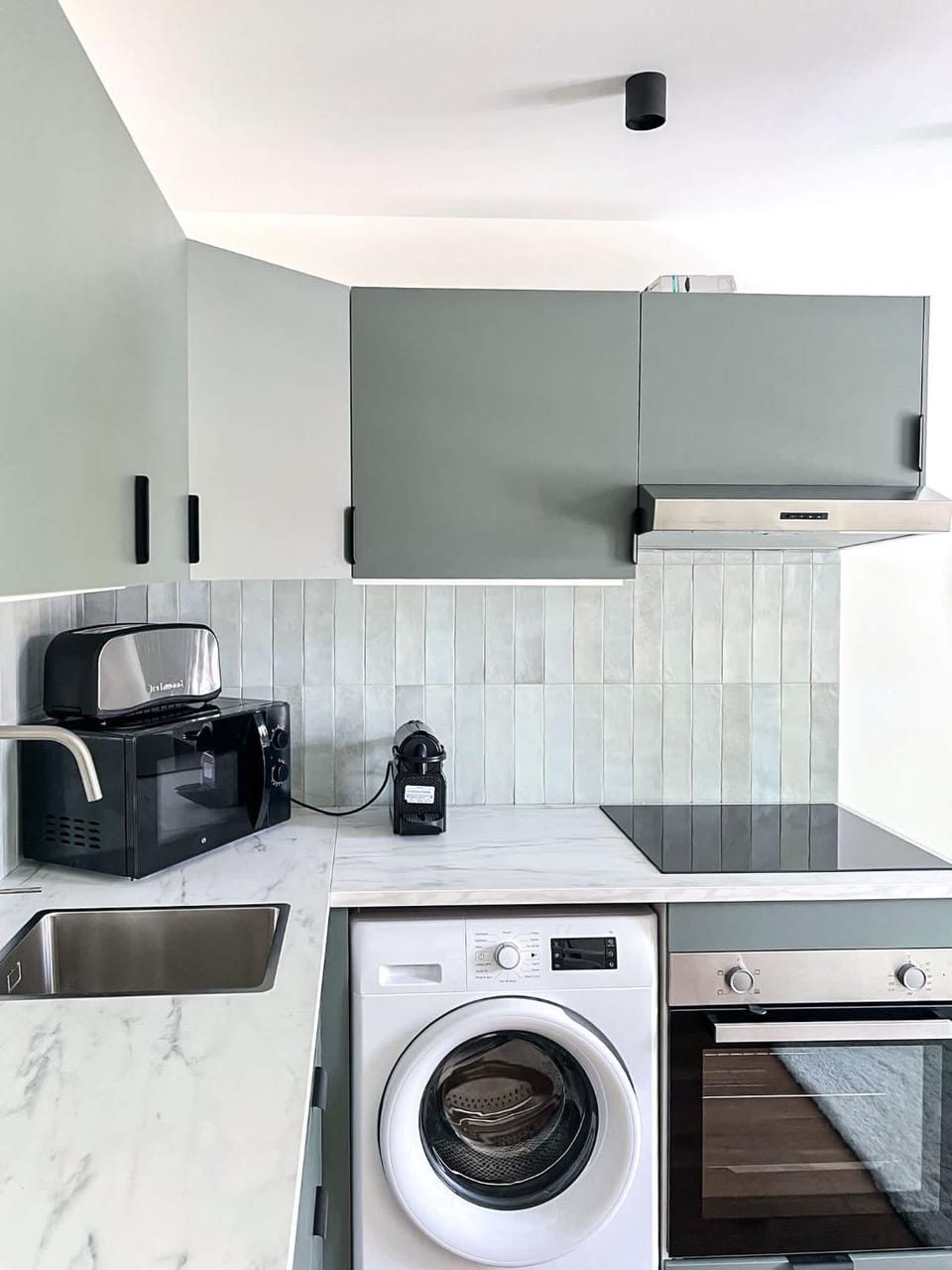 Comfort in Saint-Ouen Air-conditioned apartment Apartment in Île-de-France