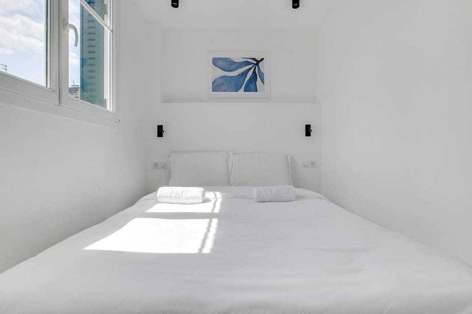 Comfort in Saint-Ouen Air-conditioned apartment Apartment in Île-de-France