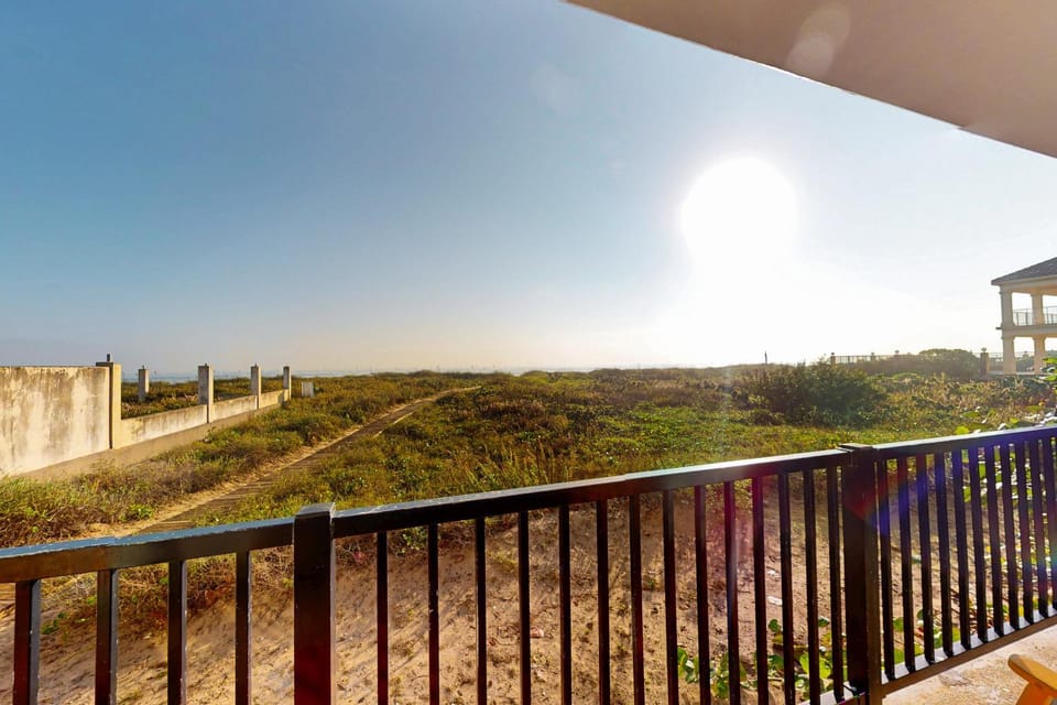 Continental #105 Apartment in South Padre Island