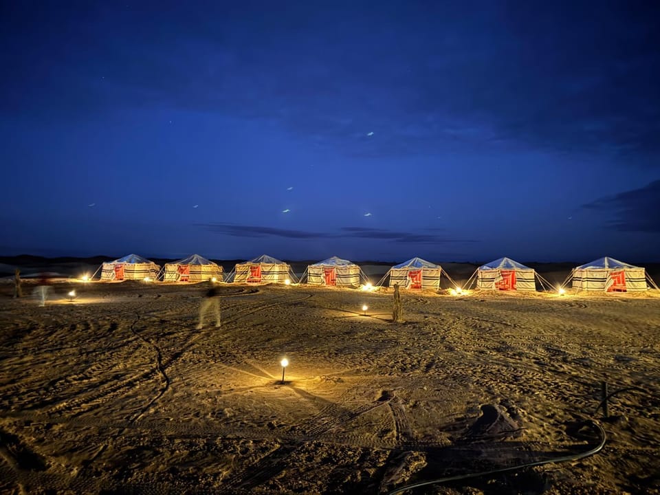 Camp Temporaire El Faouar Hotel in Tunisia
