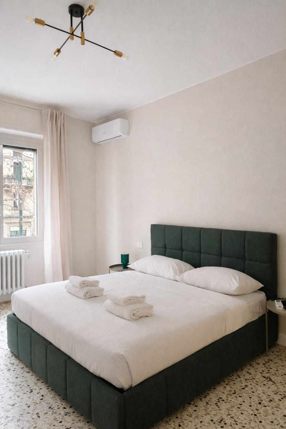 Bed, Photo of the whole room, Bedroom, towels, air conditioner