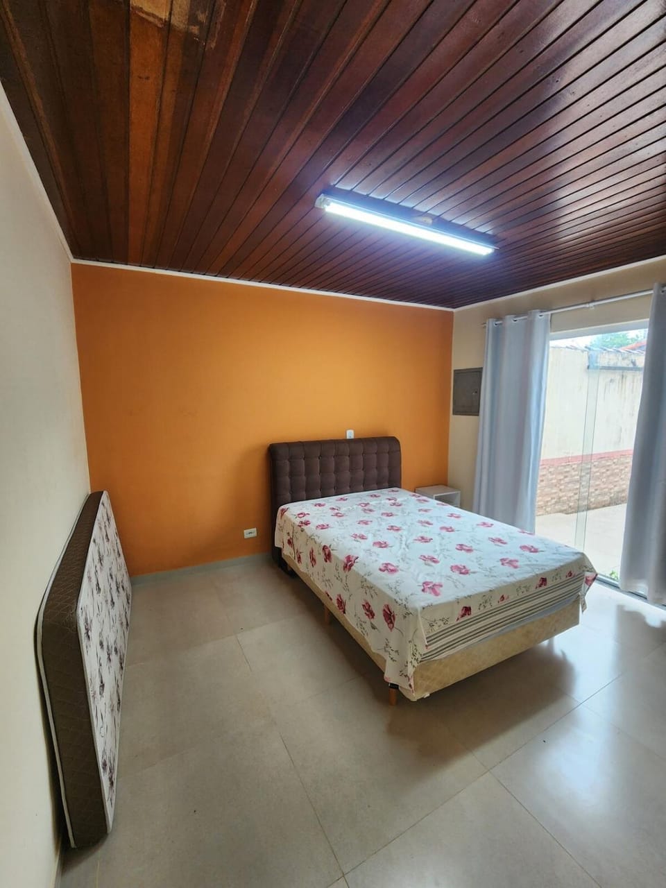 Suite Privativa e climatizada Apartment in Caraguatatuba