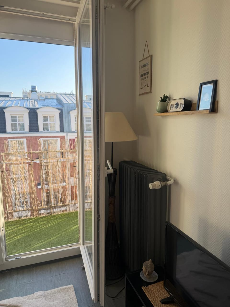 Peacefully place Apartment in Chelles