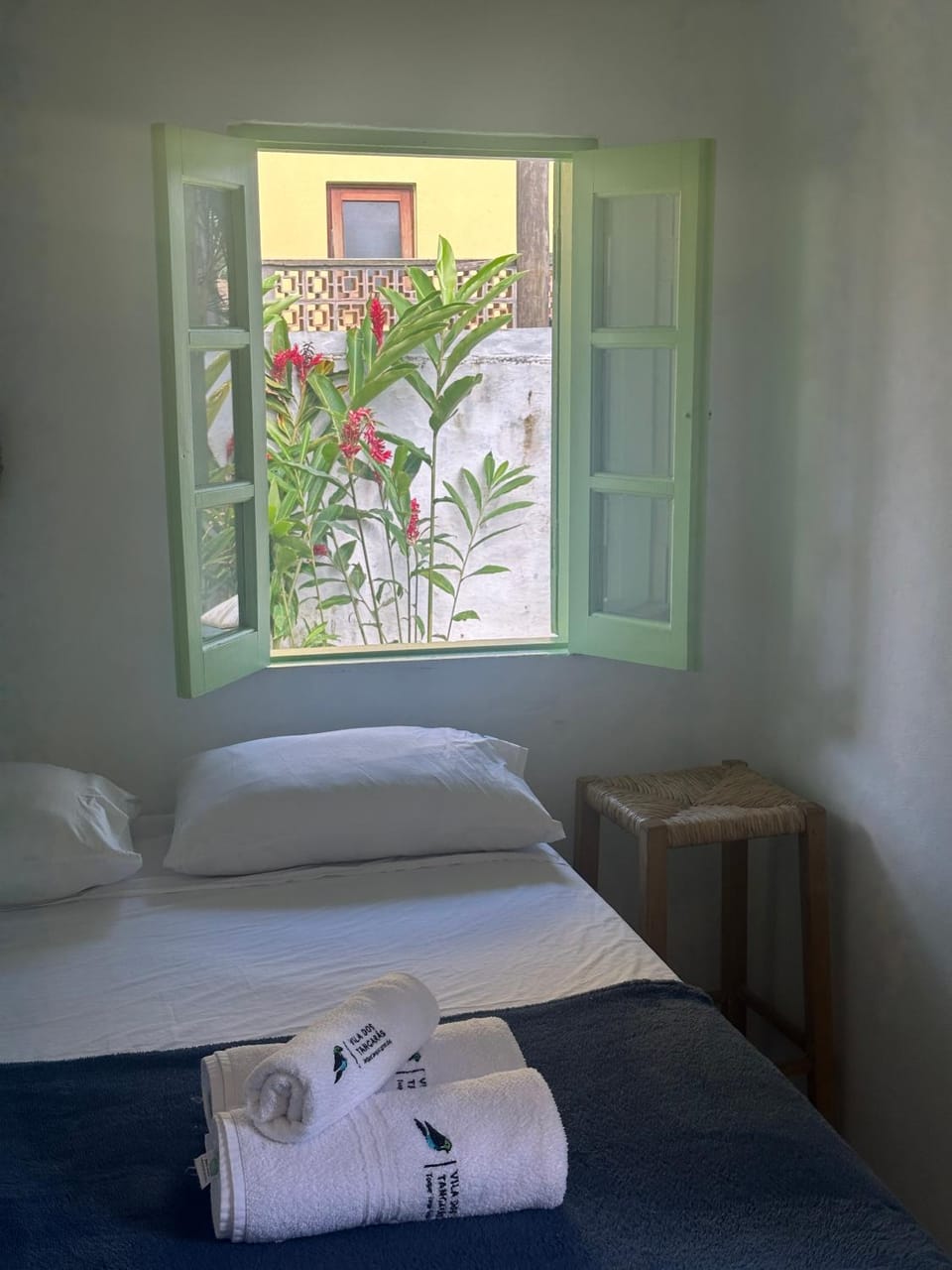 Bedroom, Garden view