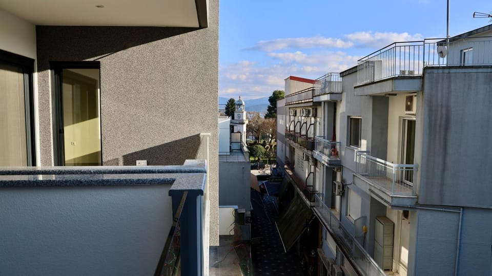 View (from property/room), Balcony/Terrace