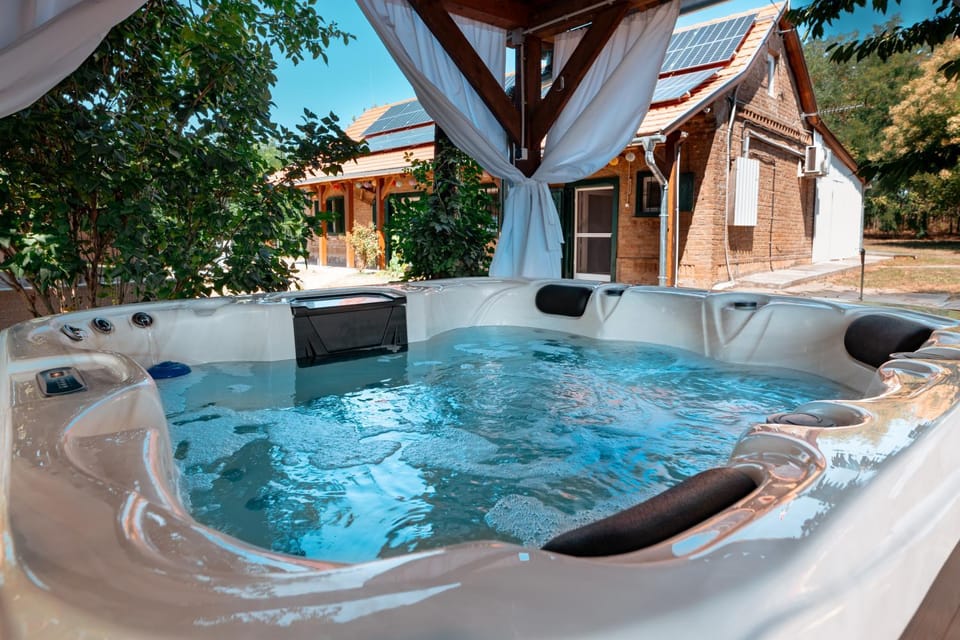 Hot Tub