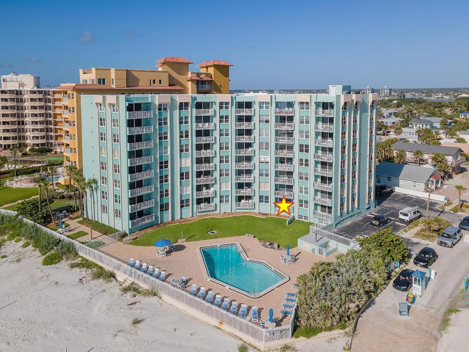 Coronado Towers 104 House in New Smyrna Beach