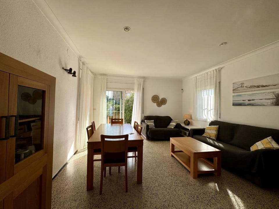 Casa rústica con piscina privada y aire acondicionado en Sant Martí d'Empúries - HISP-7-77 Villa in Alt Empordà