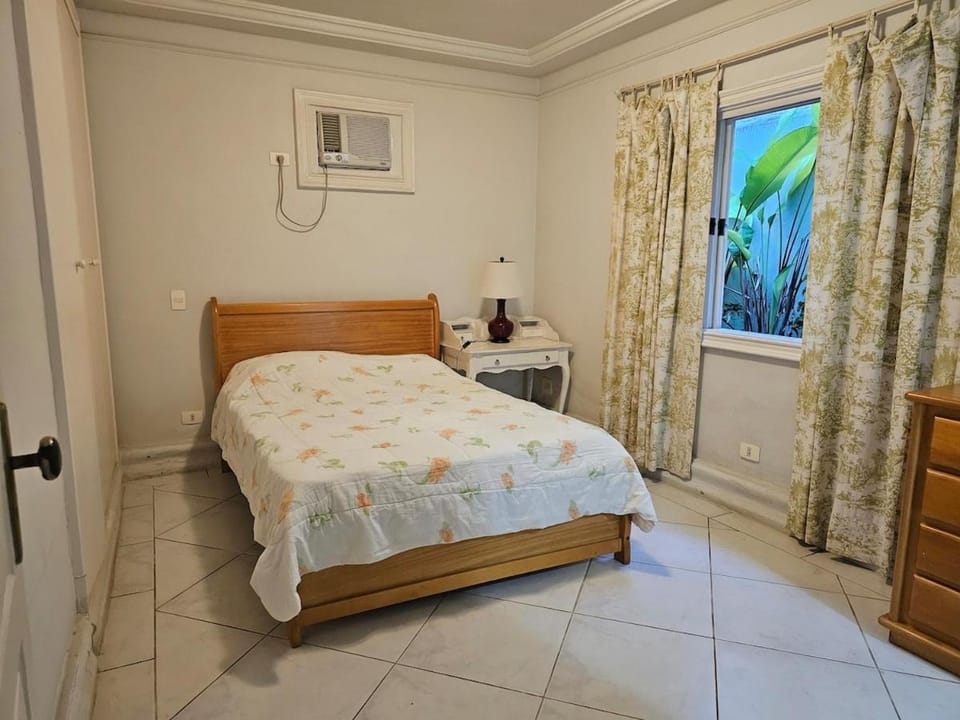 2 Casas na praia do Pernambuco em 1 so a 300m da praia House in State of São Paulo