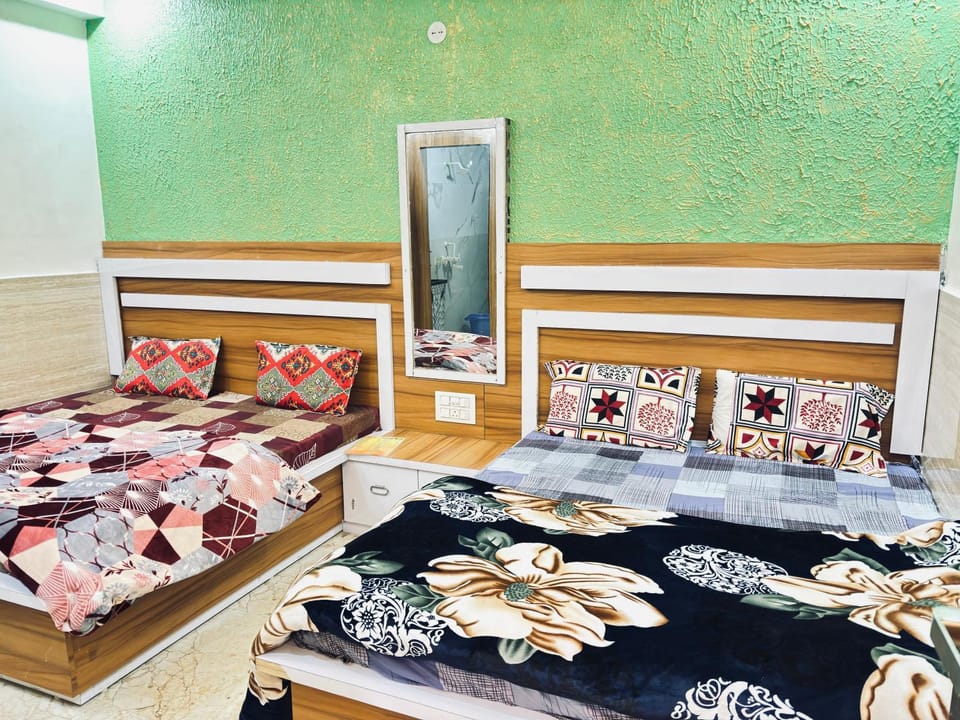 Madhu Stay Vacation rental in Uttar Pradesh