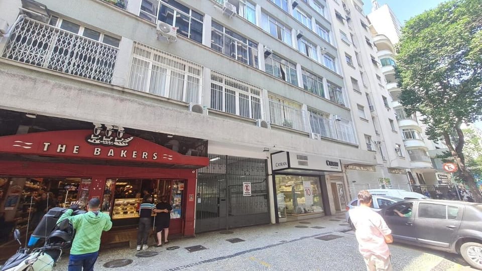 Room in Copacabana - 200 meters from the beach Apartment in Rio de Janeiro