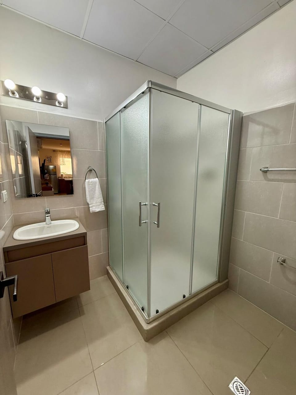 Shower, Bathroom