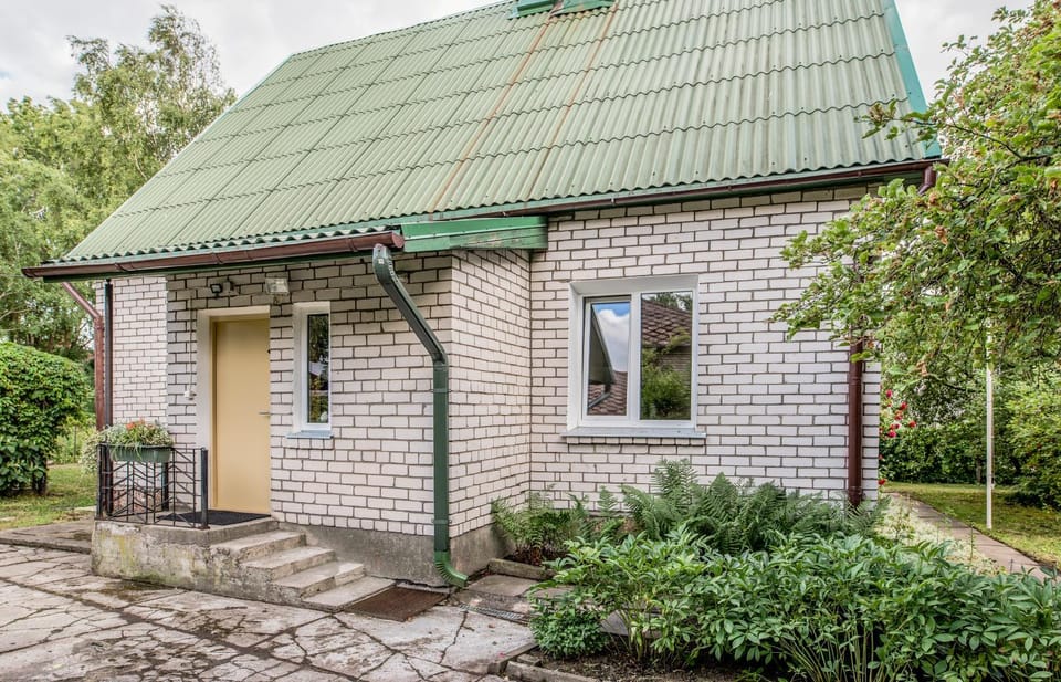 Property building, Day, Garden view