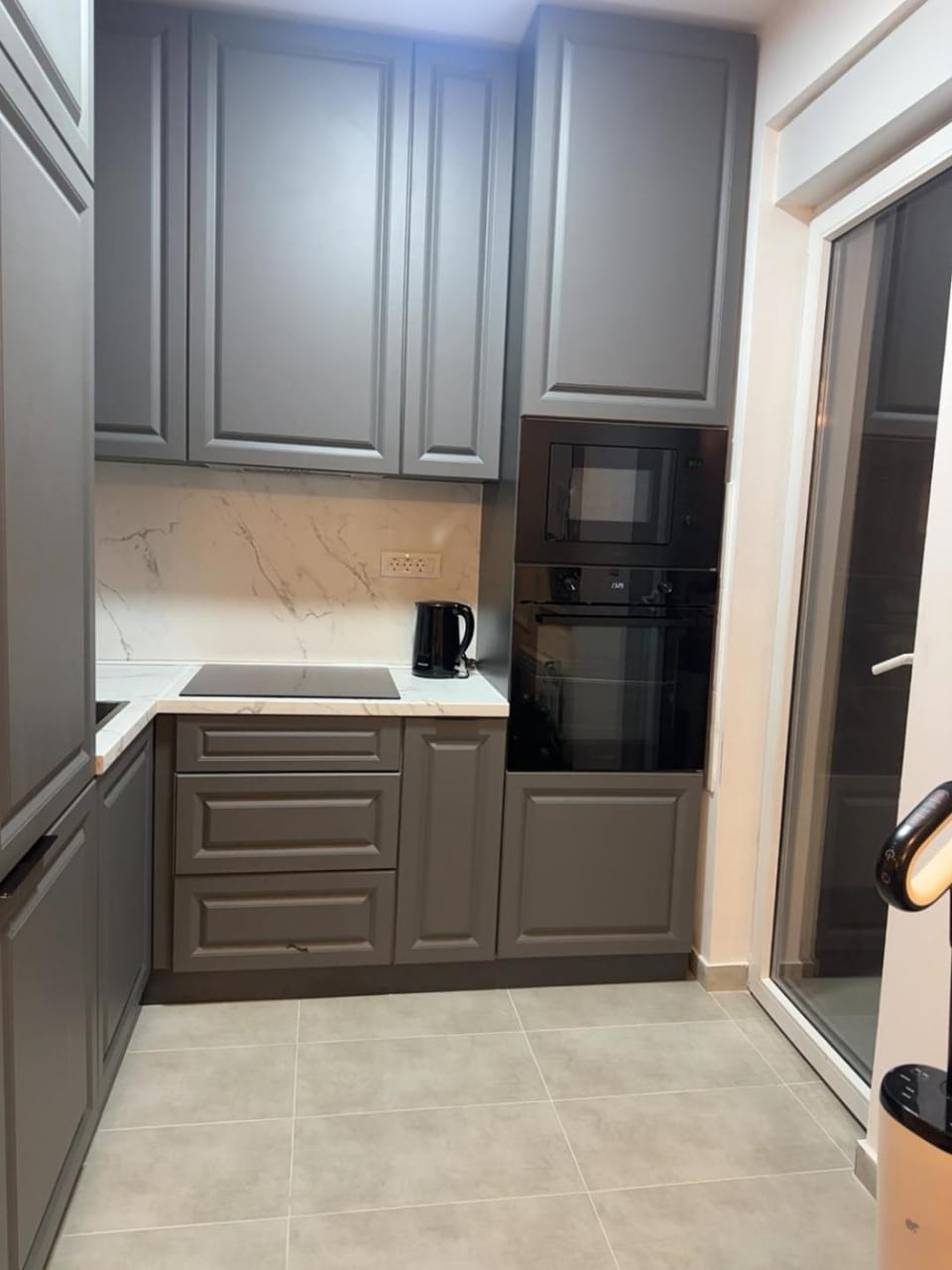 Kitchen or kitchenette, oven, stove