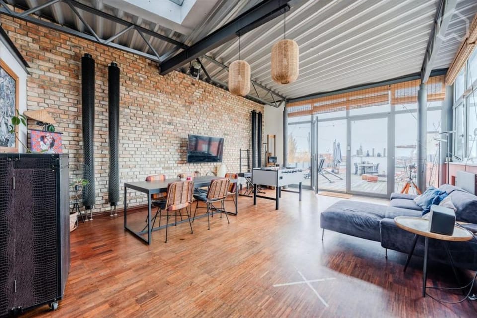 Designer Loft with Big Rooftop and Office Apartment in Berlin