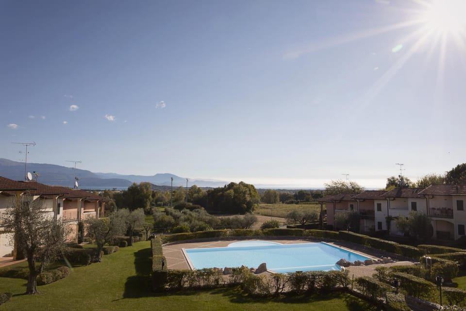 Blu Garda View Apartment in Province of Brescia