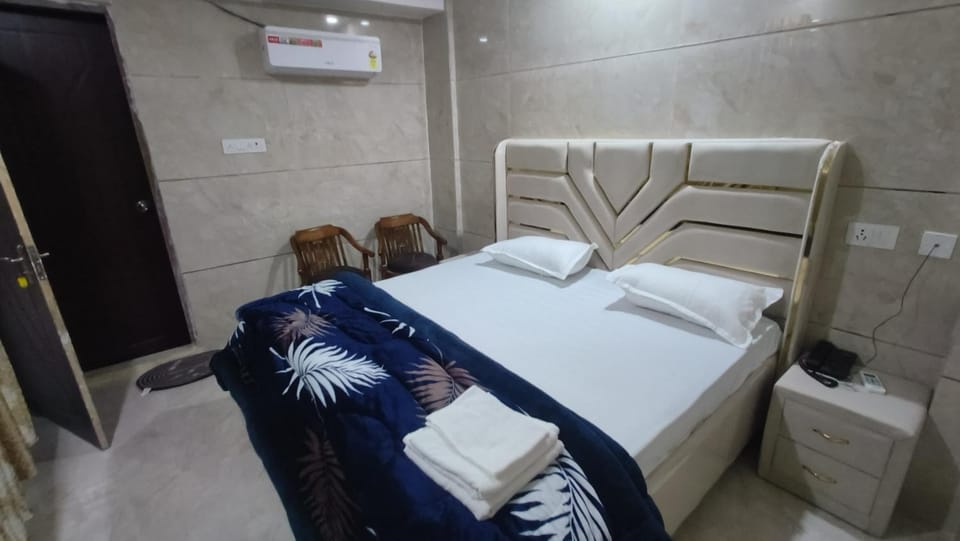 mv grand guest house Hotel in Punjab