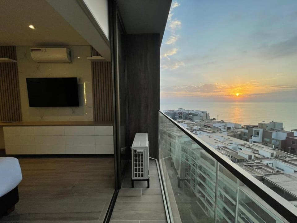 The Modern Studios by Vibrant Apartment in Barranco