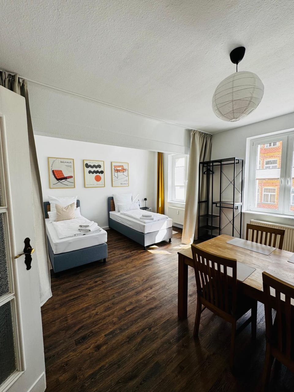 Communal lounge/ TV room, Living room, Bedroom