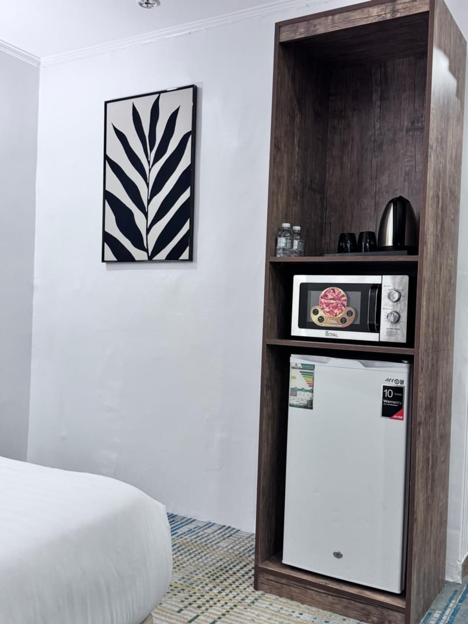 Kitchen or kitchenette, Other, Food