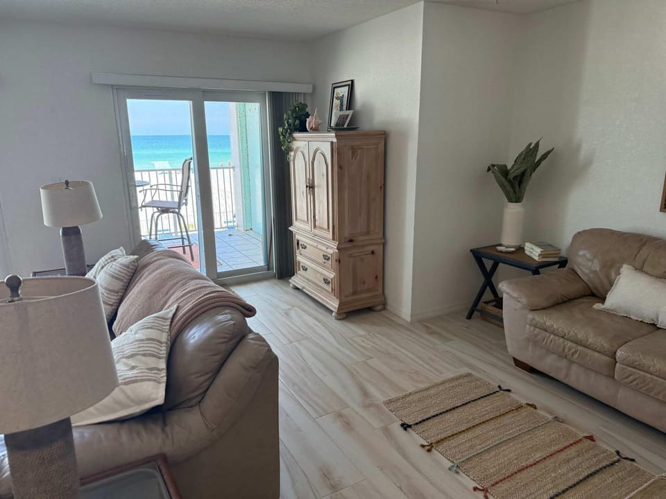 Your Perfect IRB Escape Awaits at The Narrows House in Indian Rocks Beach
