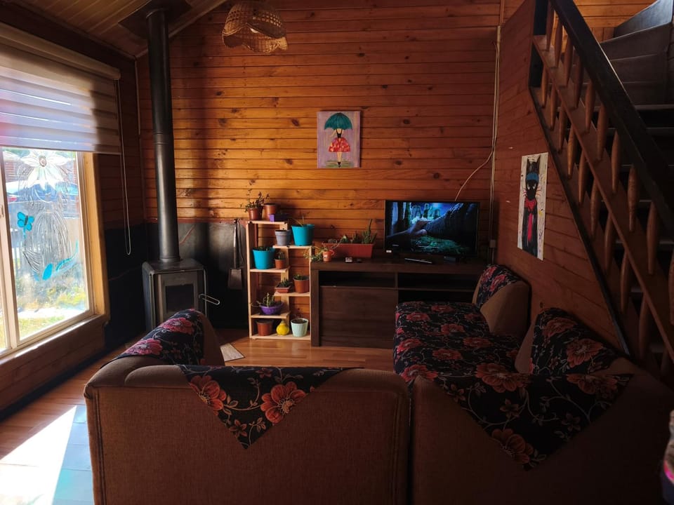 Lago Chelenko House in Santa Cruz Province