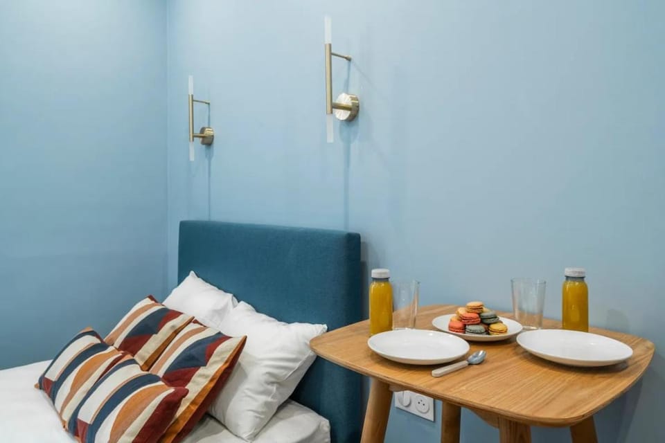 Air-conditioned & comfortable studio - Batignolles side Apartment in Levallois-Perret