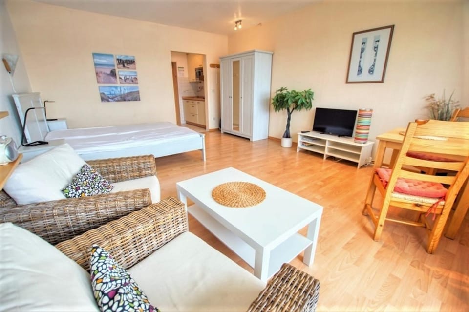 Strandhotel, App 1SH306 Apartment in Heiligenhafen