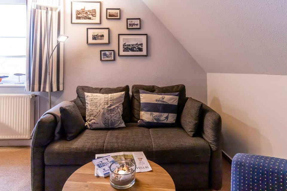 Bütow WE6 mit Parkplatz - ABC12 Apartment in Wismar