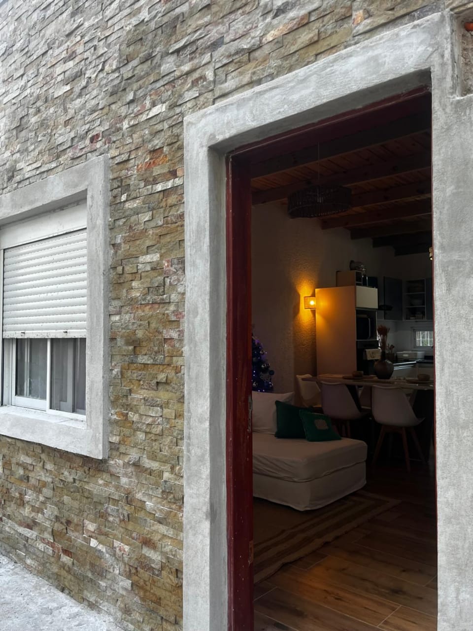 Facade/entrance